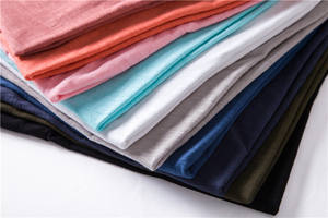 Nueva camiseta de marca de moda para hombre con cuello en V Color sólido Tops de verano Ropa de calle Top Camiseta de manga corta Ropa de hombre Camiseta para hombre - Product Image 4