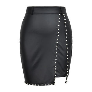 Jupes pour femmes en cuir PU noir-Mini jupes sexy et club-perles/jupe moulante taille haute pour la fête et le bureau - Product Image 1