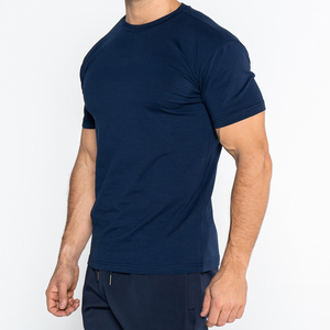 Venta al por mayor de camisetas 100% algodón personalizadas para hombre, camisetas ajustadas de secado rápido informales de estilo moderno con estampado de letras únicas y serigrafía - Product Image 4