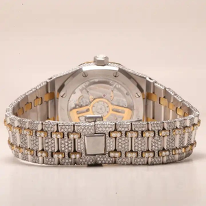 Reloj de Acero Inoxidable de Alta Calidad con Cuarzo Natural, Diamantes Moissanite con Claridad VVS, Pantalla Analógica, Correa de 20 mm, Estilo Ejecutivo - Product Image 3