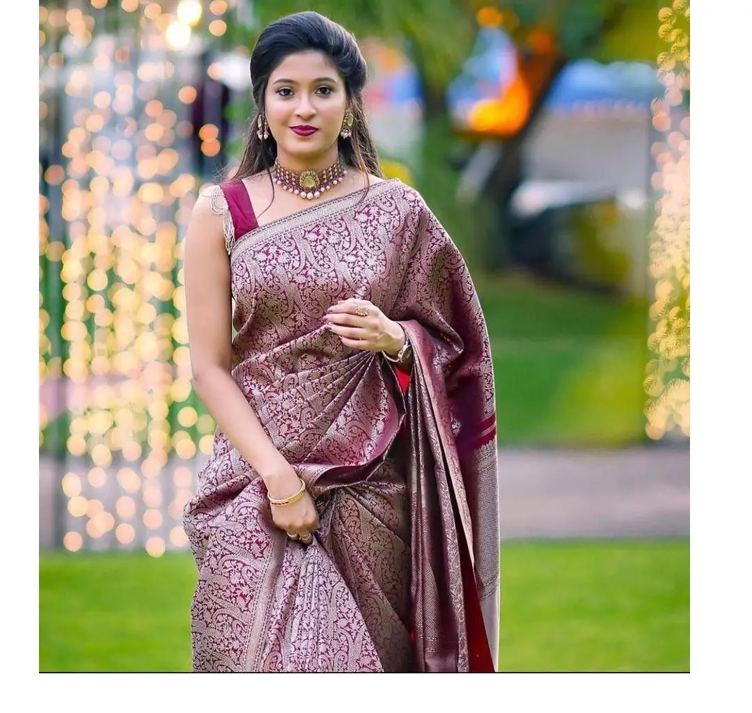 Neue modische Party tragen Banarsi Seide Saree mit Bluse Stück indische Frauen tragen Sari billig niedrigen Preis Großhandel Surat