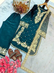 ชุด kurti อินเดียที่ทันสมัยสำหรับผู้หญิงที่มีสง่างามยาวด้านล่างและ dupatta ที่ออกแบบมาสำหรับสวมใส่ในงานปาร์ตี้และฟังก์ชั่นแบบดั้งเดิม - Product Image 2
