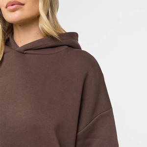 Conjunto Deportivo de Dos Piezas con Capucha para Mujer, de Lujo, para Invierno, al por Mayor, con Logotipo Personalizable, para Uso Casual y en el Gimnasio - Product Image 4