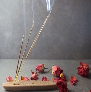 Bâtons d'encens tibétains naturels de qualité supérieure, en vrac, 15 kg, choisissez 5 parfums, Masala Agarbatti, longue durée, étiquette personnalisée, prix d'usine - Product Image 1