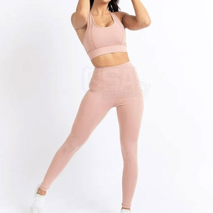 Ensemble de yoga pour femmes de qualité supérieure avec tissu extensible doux, léger et confortable, idéal pour l'exercice quotidien - Product Image 2