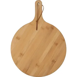 Planche à découper en bambou personnalisée JOHANNES, gadgets de cuisine sur mesure - Product Image 2
