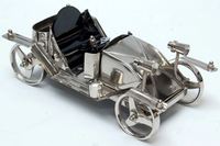 Modèle de voiture ancienne en métal antique fait à la main avec argent polonais pour la décoration de pièce maîtresse de la maison et du bureau 1pc spécification retour à l'école