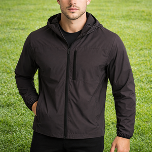 Chaqueta cortavientos unisex Spyder - Chaqueta cortavientos ligera, aislada, resistente al agua, con capucha y cremallera para hombre - Product Image 1