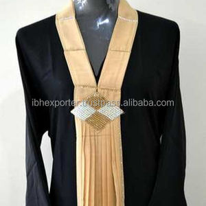 Abaya Negra con Bordado Atractivo, Gran Venta en el Medio Oriente - Product Image 1