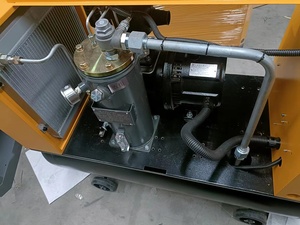 Compresseur d'air à vis diesel portable 7,5 kW 10 bars 2 en 1 avec réservoir, compresseur d'air mobile pour la construction industrielle - Product Image 6