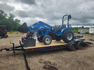 รถแทรกเตอร์ 2025 LS รุ่น MT242E - Product Image 5