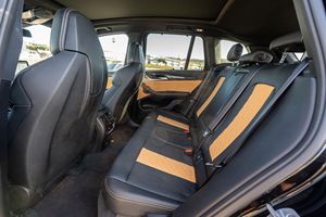 2022 X3 M Competition มือสอง ไมล์น้อย เครื่องยนต์สมบูรณ์ ระบบเกียร์อัตโนมัติ หลังคาพาโนรามา ไฟหน้า LED พร้อมส่ง - Product Image 6