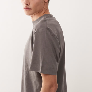 T-shirt surdimensionné personnalisé avec logo personnalisé imprimé à l'avant, respirant, mélange coton/polyester 230 GSM pour hommes - Product Image 4