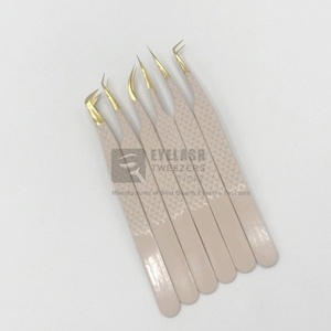 แหนบขนตาแบบด้ามจับเพชรทำจากสเตนเลสอย่างยั่งยืนแหนบขนตาปลอมสีทองนู้ดโลโก้ส่วนตัว - Product Image 4