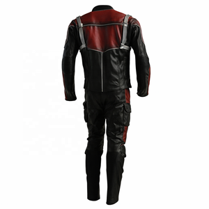 Traje de Cuero Rojo y Negro Heroico, Edición Premium de Piel de Vacuno - Product Image 6