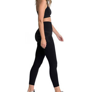 Vente directe d'usine Vêtements pour femmes Ensemble de yoga Service OEM Ensemble de yoga pour femmes Vêtements actifs Ensemble de yoga pour femmes - Product Image 3