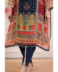 Tenues de mariage indiennes de créateur, Salwar Kameez pour femmes, Kurtis de princesse, Vêtements indiens/pakistanais purs fabriqués en Inde pour grossistes - Product Image 4