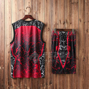 Ensembles d'uniformes de basket-ball et de football respirants à séchage rapide, grande taille, haute qualité, personnalisables - Product Image 6