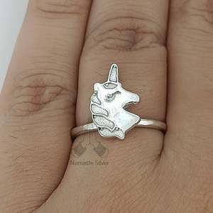Bague Licorne Faite à la Main en Argent, Bijou en Forme de Marquise pour Enfants, Bague Cadeau en Argent Sterling - Product Image 4