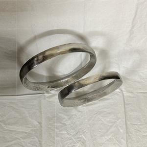 Sculpture abstraite décorative argentée abordable pour la décoration de la maison en fonte d'aluminium exportation mondiale du fournisseur indien - Product Image 2