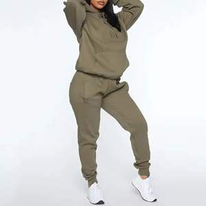 Chándal de invierno de peso pesado para mujer al por mayor OEM Top corto con capucha y pantalón de entrenamiento conjunto de 2 piezas para correr y trotar - Product Image 1