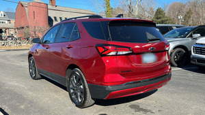 Equinox RS 1RS FWD Rojo Radiante 2023 Usado, Asientos de Cuero con Calefacción, Techo Panorámico, Llantas de Aleación, Paquete RS, Volante a la Izquierda, Color Oscuro - Product Image 6