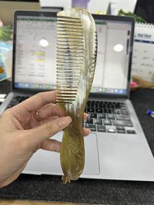 Proveedor Peine de cuerno de búfalo natural Vietnam-Mayorista Artesanía Peine de cuerno Estilo Marca 99 GD con buenas ofertas A granel para la venta - Product Image 6