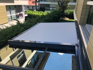 Persiana Horizontal con Cierre de Cremallera, Ingeniería Innovadora y Acabado Elegante para Arquitectura Moderna - Product Image 3
