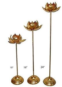 Flower Design Luxury Home Decor <b>Candle</b> Holder Metal in Iron <b>Candle</b> Holder Gold Plating Candlesticks Mold <b>Wedding</b> <b>Candle</b> Stand - Product Image 3