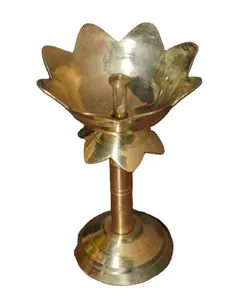 Supporto in ottone lotus T-light per la decorazione della casa della decorazione di nozze e la decorazione del tempio