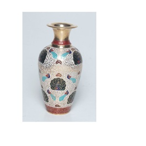 Décoration d'intérieur, vaisselle, vase à fleurs en métal, design moderne, vases en métal poli brillant, pots célèbres, divers vases en métal - Product Image 3