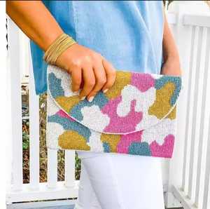 Pochette brodée élégante avec travail de la pierre Imitation perle Vintage papillon solide ensemble complet lien chaîne breloque sac - Product Image 1