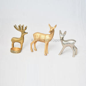 Sculpture de finition en or antique Sculpture en aluminium de qualité supérieure avec bougeoir pour Sculpture décorative de salon - Product Image 4