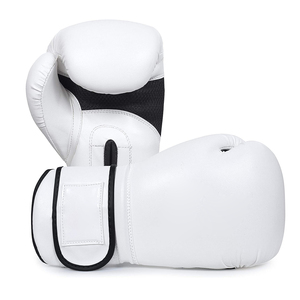 Guantes de boxeo hechos en fábrica Fitness Mma Use Guantes de boxeo cómodos para la venta - Product Image 1