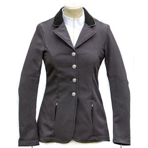 Veste de concours équestre offrant une forme idéale pour naviguer dans les séquences techniques, les routines polies et les figures de niveau compétition. - Product Image 5