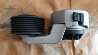 Pièces de moteur OEM ZCEC QSB6.7 TENDEUR DE COURROIE 3936213 3976831 5259022 3945527 3934821 3281583 Poulie tendeur automatique