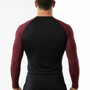 T-shirt de compression anti-éruption cutanée pour le surf, tissu respirant, logo personnalisé disponible - Product Image 2