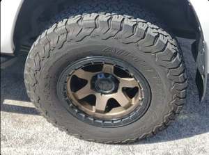 Sport 2024 4Runner SR5 Premium 4dr SUV 4WD (4.0L 6 cilindros 5A) - Product Image 3