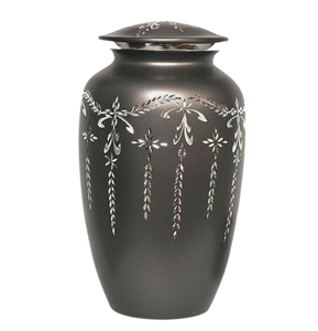 Urnes de crémation d'ange en laiton avec coeur et souvenirs Fourniture commerciale Vaisselle Memorial Container Vente chaude - Product Image 6