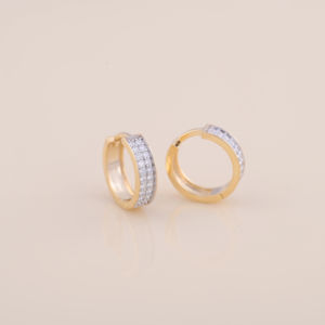 Boucles d'oreilles créoles en or jaune, blanc et rose 18 carats avec diamants de laboratoire ronds 0,35 ct micro-pavés pour femme - Product Image 6