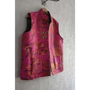 Chaleco Acolchado de Algodón Ecológico Hecho a Mano para Mujer con Cierre de Botones, Estampado en Bloques, Prenda Exterior sin Mangas Elegante - Product Image 3