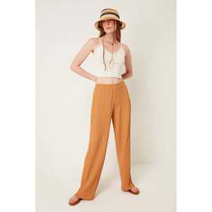 Pantalones Casuales de Corte Regular con Textura, 100% Poliéster - Product Image 3