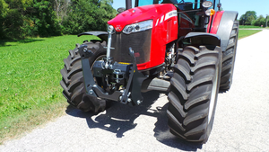 Barato Massey Ferguson 5710 Series 4WD Tractor de rueda agrícola de alto rendimiento Cargador frontal duradero Nuevo engranaje de bomba de núcleo de motor - Product Image 3