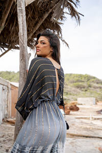 Collection Arrivée Hippy Vibes de 2024, robe longue élégante de créateur, tie-dye, rayonne lurex, maxi batik - Product Image 3