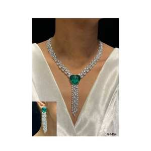 2025 Elegant Heart-Shaped Green Gemstone <b>Necklace</b> Set New Arrival for Wedding Party Engagement Anniversary - Product Image 3