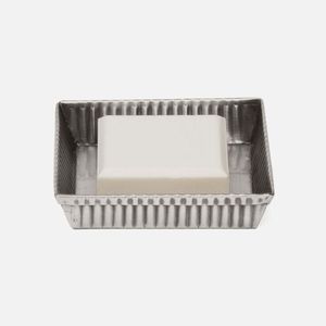 Jabonera de Latón de Diseño para un Estilo de Baño Contemporáneo que Combina Diseño Moderno con Encanto Metálico Tradicional - Product Image 2