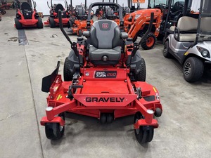 เครื่องตัดหญ้า Gravely ProTurn 260 ขนาด 190 ซีซี 4 จังหวะ ใช้แก๊สโซลีน ขับเคลื่อนด้วยตัวเอง ใบมีดแบบโรตารี่ ระบบปล่อยหญ้าด้านหลัง ระดับมืออาชีพ - Product Image 3