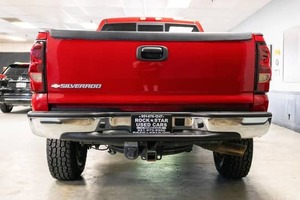 Chevrolet Silverado 2500HD LT 2024 d'occasion, cuir, transmission automatique, puissance axée sur le couple, résistance renforcée, terrain amélioré, dominant - Product Image 4