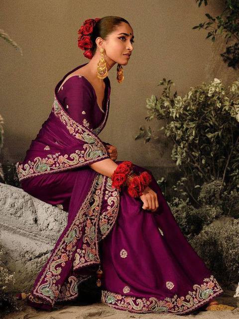 ranch dressing ranch Indian Designer Wedding Wear Half Sleeve Gown  Ragthm