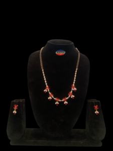 Collier de diamants vintage et ensemble de bijoux de style traditionnel pour les femmes, les anniversaires de fiançailles et les occasions de cadeaux - Product Image 4